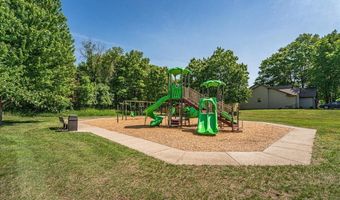 13638 Hidden Creek Dr, Andover, MN 55304