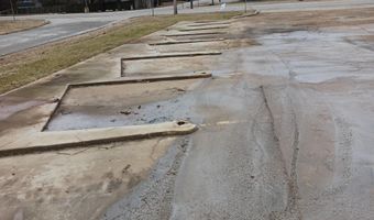 909 N Jefferson St, Ava, MO 65608