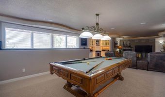 1700 Riverwood Dr, Bismarck, ND 58504