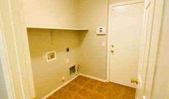 6914 S OPAL Dr, Chandler, AZ 85249