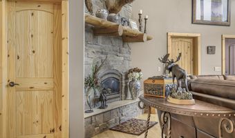 49 S DELL Crk, Alpine, WY 83128