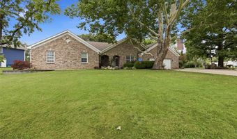 803 Streiff Ln, Ballwin, MO 63011