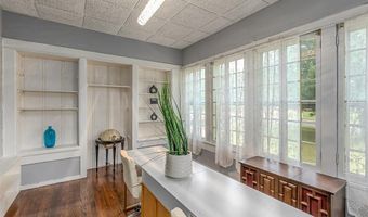 857 Prospect St, Shreveport, LA 71104