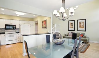 1956 N Silver Lake Rd, Arlington Heights, IL 60004