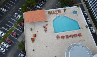 20505 E Country Club Dr 138, Aventura, FL 33180