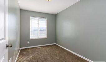 573 Raven Way Apt B, Chubbuck, ID 83202