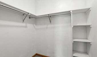 1303 Virginia Ln, Auburn, IN 46706