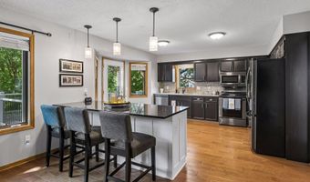 12904 Essex Way, Apple Valley, MN 55124