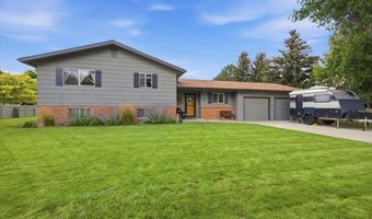 2107 8th St, Cody, WY 82414
