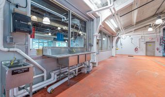 1110 Minot Ave, Auburn, ME 04210