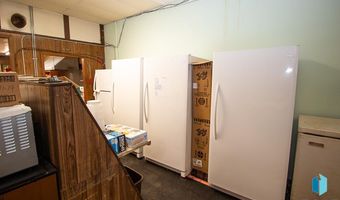 300 N Main St, Bridgewater, SD 57319