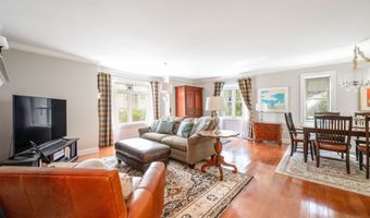 46 Stetson Pl 46, Danbury, CT 06811