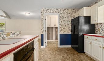 6562 Squirrel Den Rd, Bailey, NC 27807