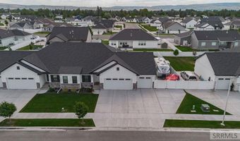 644 Silvermaple Dr, Ammon, ID 83401
