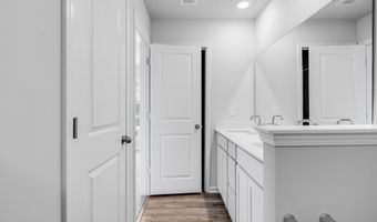 1072 A Dominy Ct, Camden, SC 29020