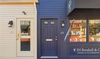 216 Goddard Row, Newport, RI 02840