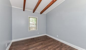 1511 Briarfield Dr, Charlotte, NC 28205