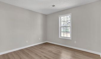 6618 Shady Ridge Ln, Austell, GA 30168