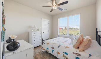 350 Rolling Ranch Blvd, Alvord, TX 76225