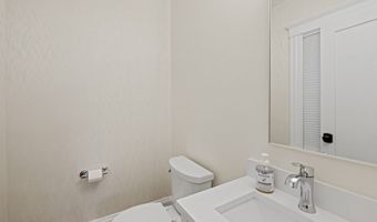 107 Ronald Rd, Arlington, MA 02474