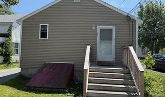 95 Court St, Bath, ME 04530