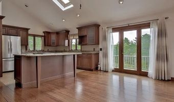72 Long Hl 2, Bolton, MA 01740