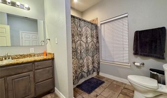 510 N Friou St, Alvarado, TX 76009
