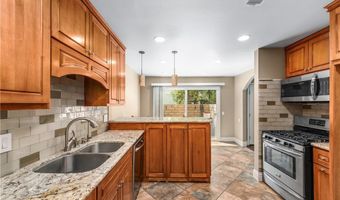 5497 E Willow Woods Ln C, Anaheim, CA 92807