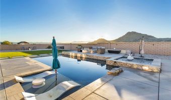 17066 Takipi Rd, Apple Valley, CA 92307