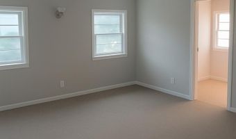 80 Phenix Ave, Cranston, RI 02920