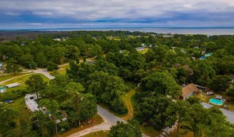 200 Lee Daniels Rd, Atlantic, NC 28511