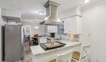 1641 Hillcrest Ave, Anderson, IN 46011