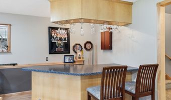 3405 Pawnee Dr SE, Alexandria, MN 56308