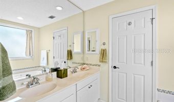 60 Thomas Sumter St, Beaufort, SC 29907