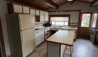 520 E Main St, Challis, ID 83226