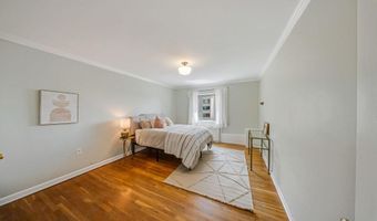 1300 ARLINGTON Rdg 708, Arlington, VA 22202