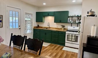 305 E Webster Ave, Ava, MO 65608