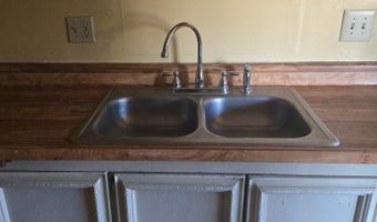 23990 W Coleman Dr, Congress, AZ 85332
