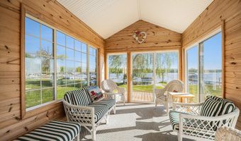 3309 Dumont Lake Dr, Allegan, MI 49010