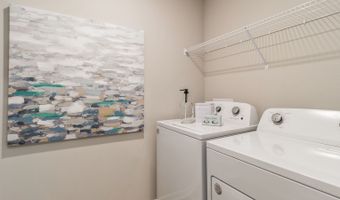 4002 2ND Ave SW, Altoona, IA 50009