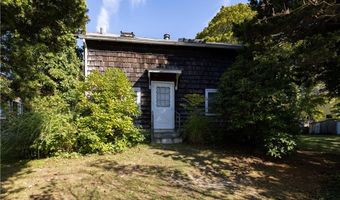 48 Ocean Ave, Jamestown, RI 02835