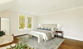 53 Jennys Ln, Barrington, RI 02806
