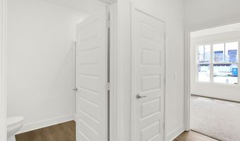 5062 Foxley Park Ln, Avon, IN 46123