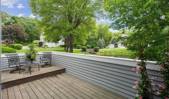 44 Hale Ln, Darien, CT 06820