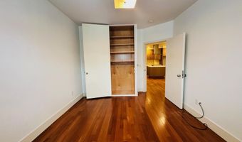 81 W 27TH St 1, Bayonne, NJ 07002