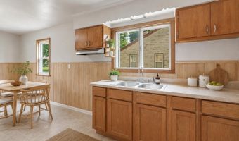 1230 E FREMONT St, Appleton, WI 54915
