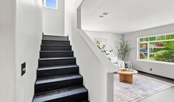 150 Crocker St, Ashland, OR 97520