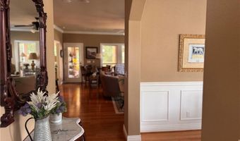 13 Parkridge Dr, Bella Vista, AR 72715