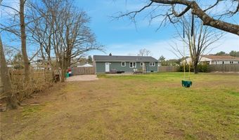 31 Charles St, North Kingstown, RI 02852