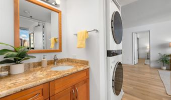 876 Curtis St 1409, Honolulu, HI 96813